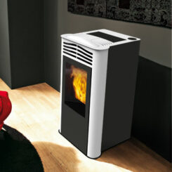 Пелетна камина с въздушна риза TEN 10 KW