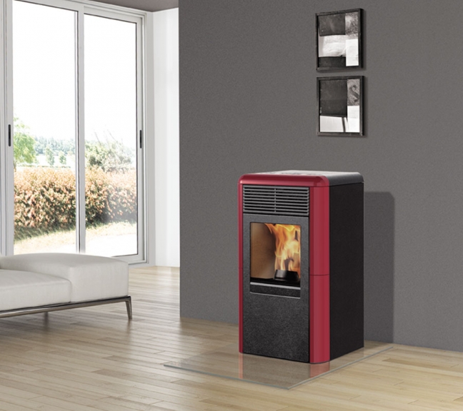 Каминa на пелети с въздушна риза Point Plus 8kW Каминa на пелети с въздушна риза Point Plus 8kW