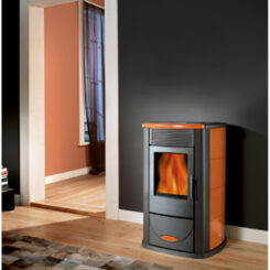 Пелетна камина с водна риза Idrotech 11.3kW