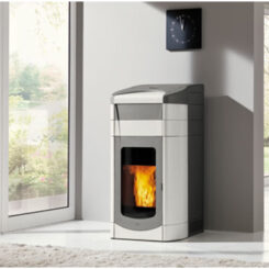 Пелетна камина с водна риза Quebec 24kW