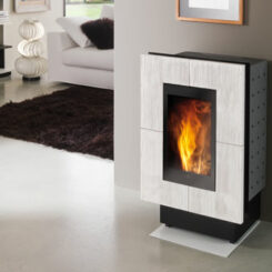 Пелетна камина Forma 6kW