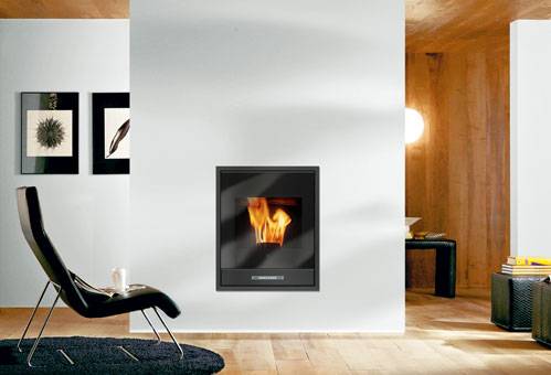 Pellet Fireplace Idropellbox 15kW Камера за вграждане на пелети с водна риза Idropellbox 15kW